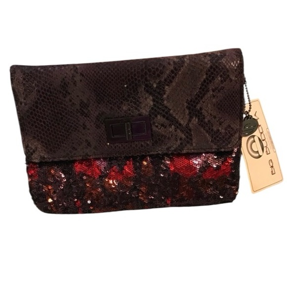 Big Buddha Python Sequin Lg clutch/Shoulder Bag, not NWT - Picture 2 of 3